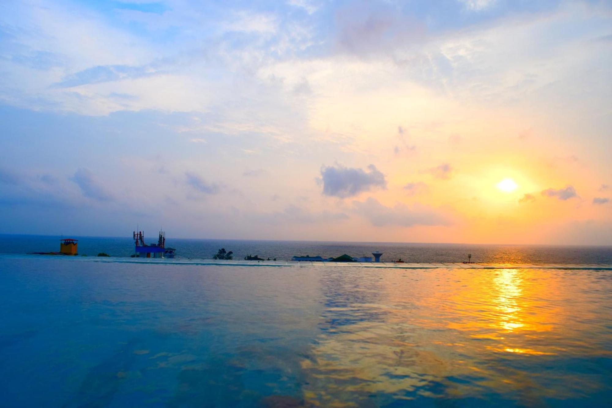 Anarva Hotel & Spa Dehiwala-Mount Lavinia Eksteriør bilde
