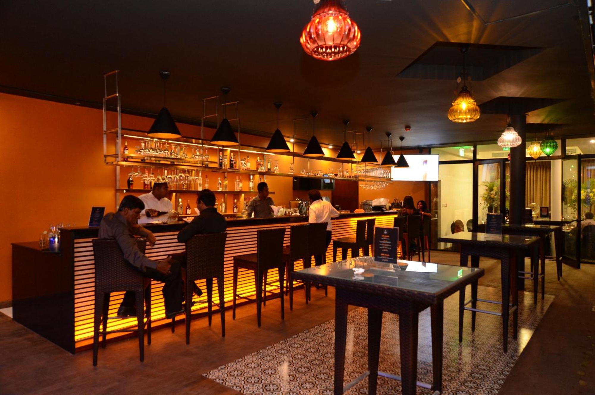 Anarva Hotel & Spa Dehiwala-Mount Lavinia Eksteriør bilde